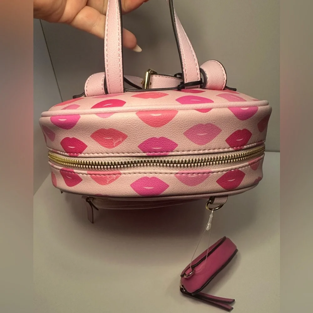 Juicy Couture New Sealed with a Kiss Backpack in Pink Faux Leather - NWT